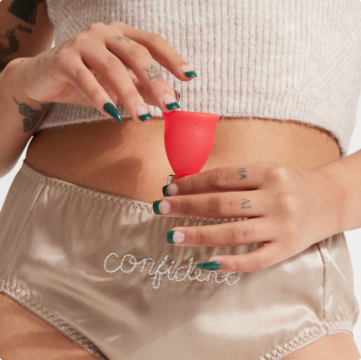  Pixie Cup Menstrual Cup - Includes Ebook Guide, Cleaning Wipes,  Lube, & Storage Bag - Number 1 for Most Active Reusable Period Cup - Tampon  and Pad Alternative - Buy One