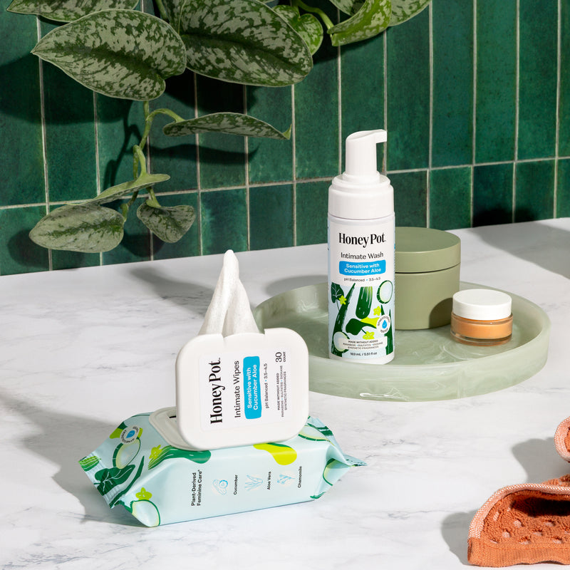 Sensitive with Cucumber Aloe Intimate Wipes