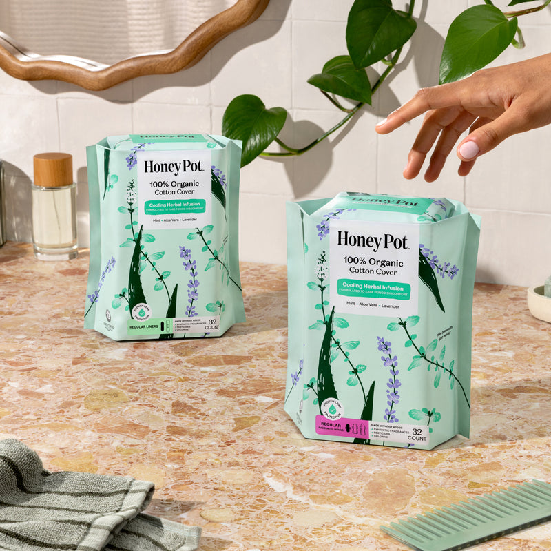 Organic Cotton Cooling Herbal Infusion Regular Pads — Medium Pack